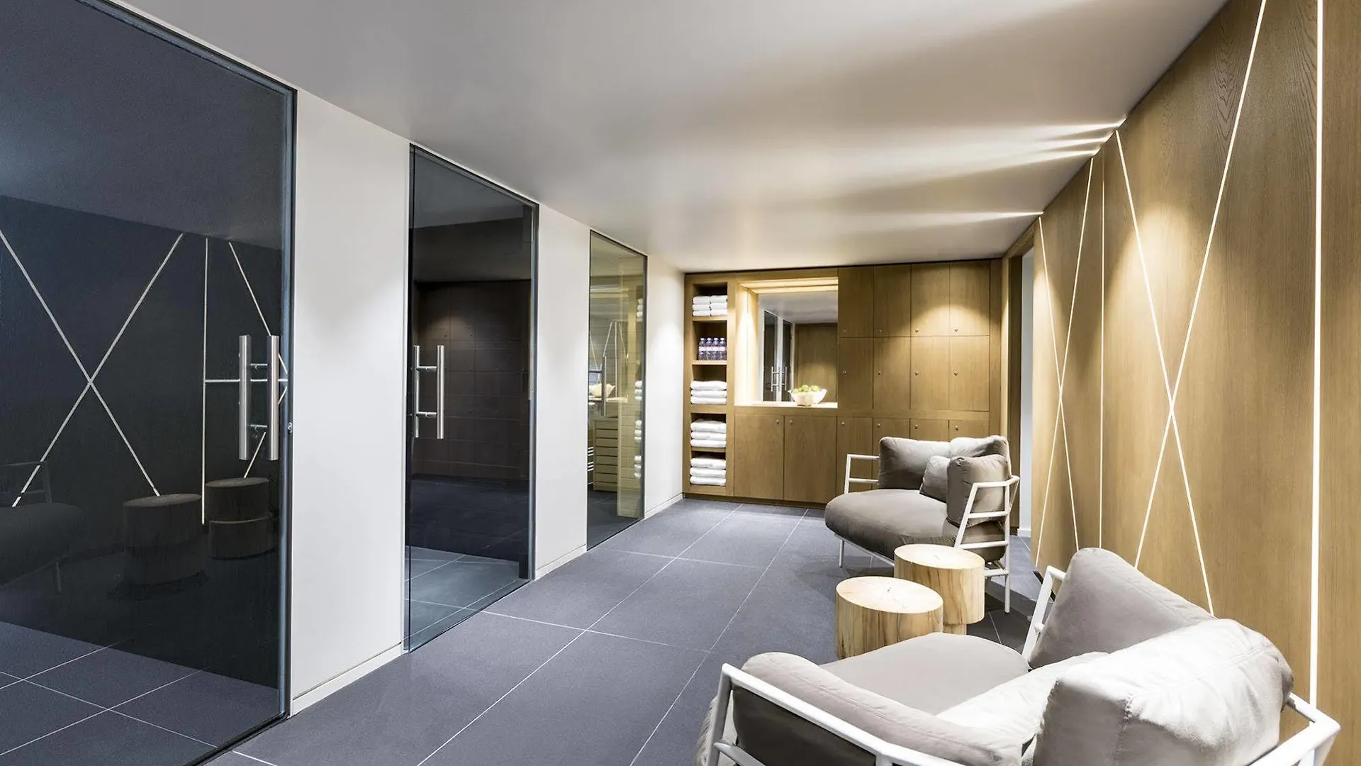 Hotel White 1921 Courchevel 4*,  France